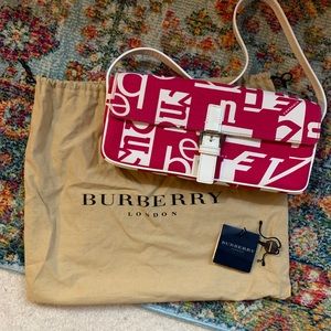 EUC Authentic Burberry Purse